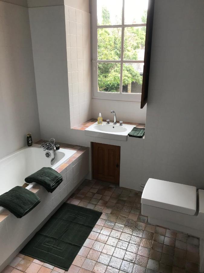 Clos Saint Leonard Durtal Eksteriør billede
